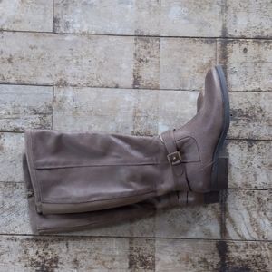 Baretraps women's boots 7.5M